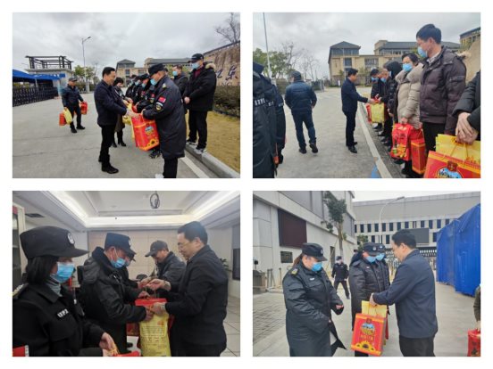 0d3f92ecff1261275d4f1de95917c0a