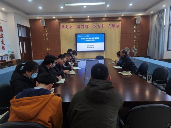 95aad42d2efd154977b9a312d6d4641