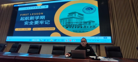 6032a9db6234a488d0e7aa7c11b28a3