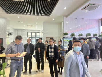 af2d2c7bd7a8a757d4974a16475bce5