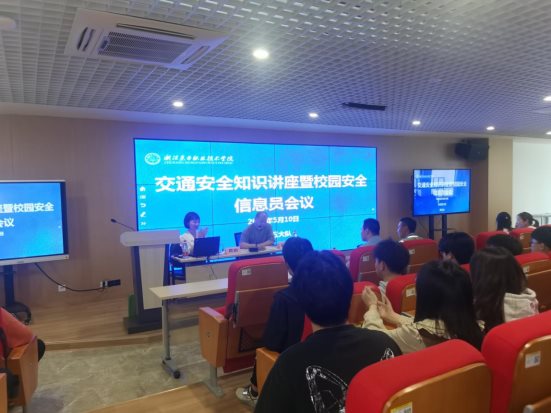 b111929f4493329533ce07627f72e8b