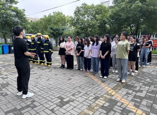 947ae9c52cc5c8621110510f7d5aca3