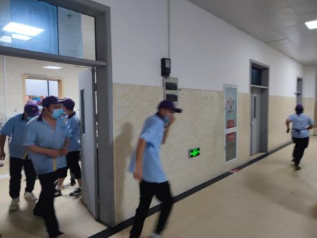 99fd05f96db67832b0e36300c6d02f7