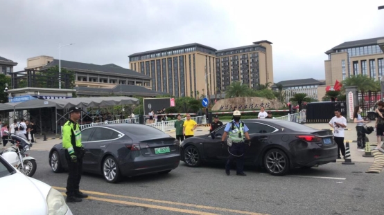 14d08cfdcc273033012470a653bc39f